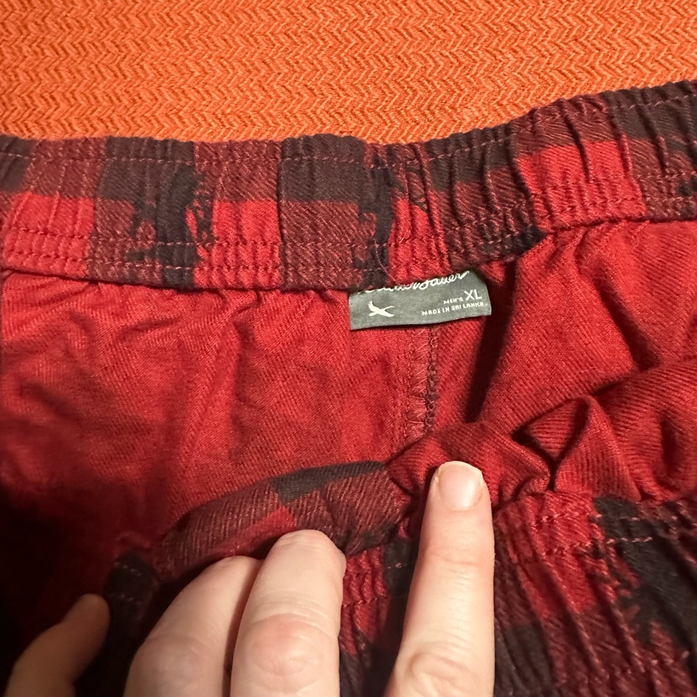 Men’s Eddie Beauer PJs size XL